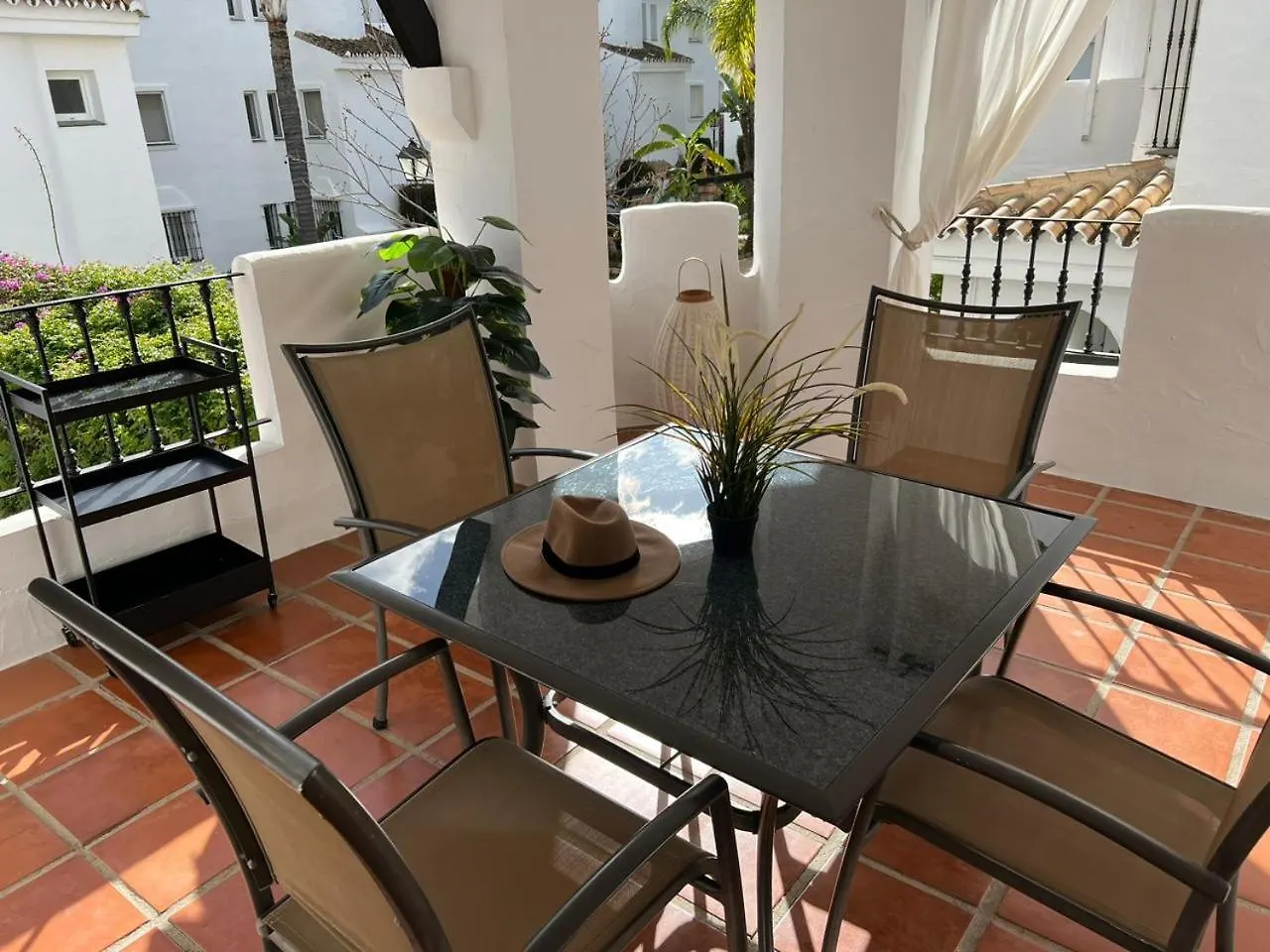 Beautiful 2 Bedroom Apartment In Puerto Banus ! Marbella 0*,