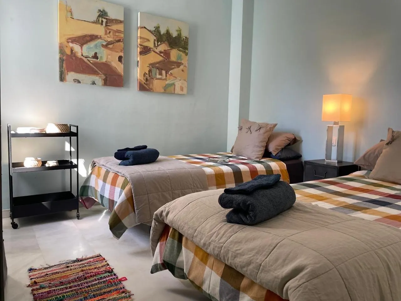 Beautiful 2 Bedroom Apartment In Puerto Banus ! Marbella Spain