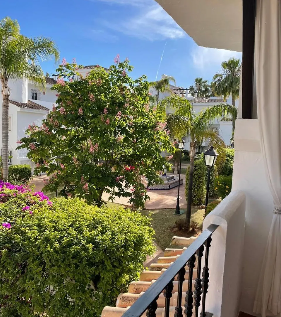 Beautiful 2 Bedroom Apartment In Puerto Banus ! Marbella Spain