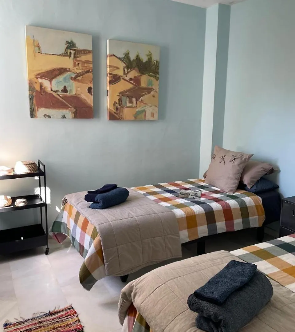 Beautiful 2 Bedroom Apartment In Puerto Banus ! Marbella
