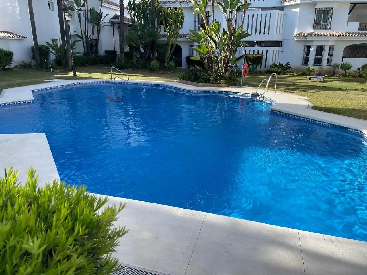 Beautiful 2 Bedroom Apartment In Puerto Banus ! Marbella