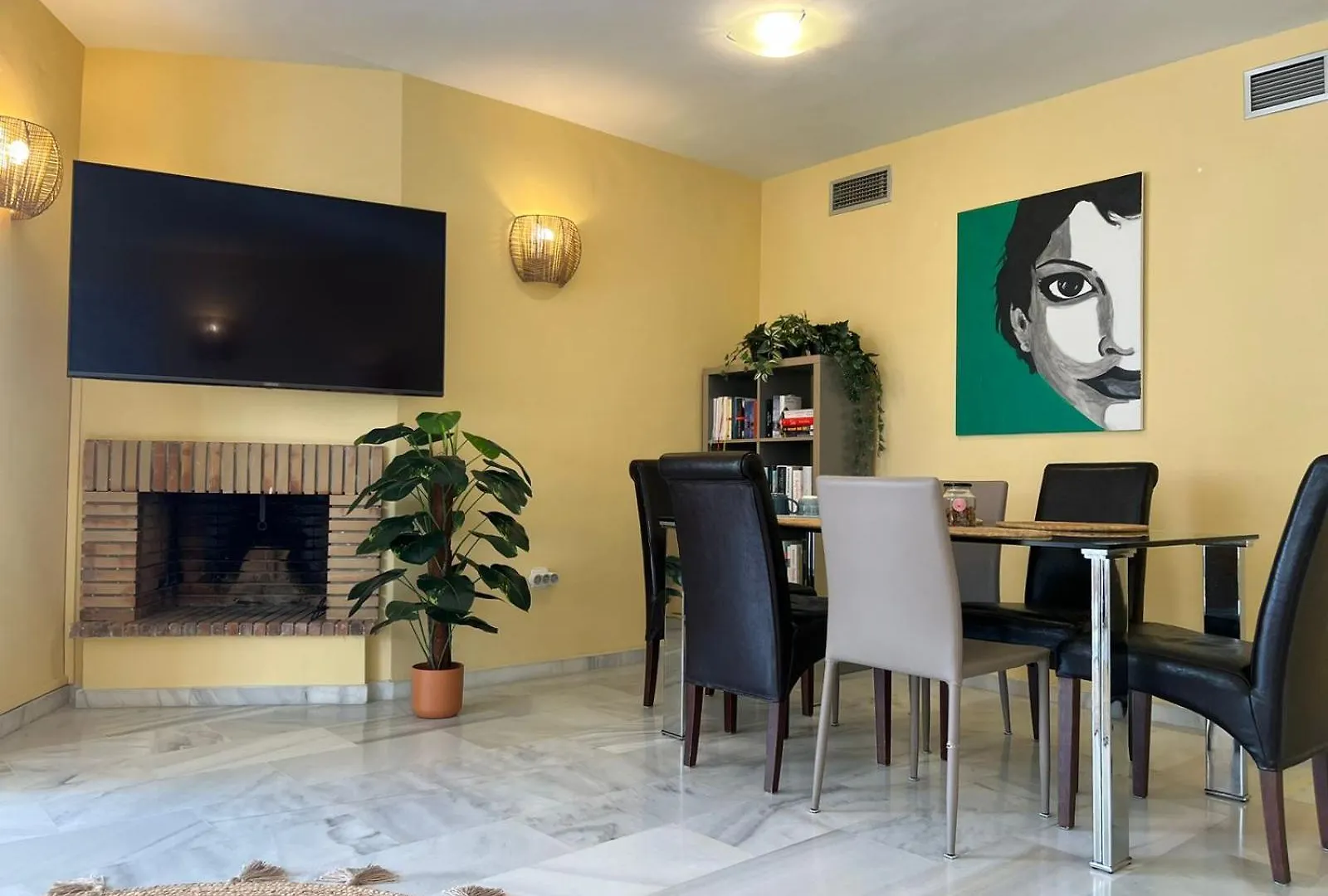 Beautiful 2 Bedroom Apartment In Puerto Banus ! Марбелья